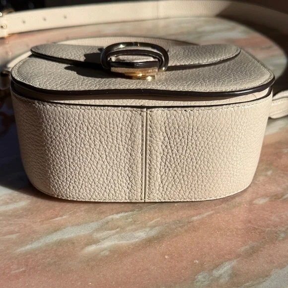 Coach EUC Off-White Leather shoulder & Crossbody Bag - Picture 3 of 16